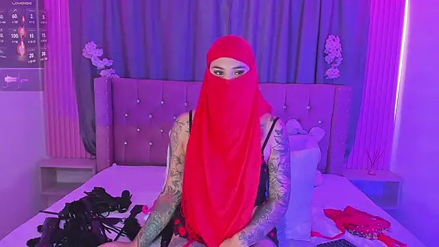 Nayla-Mouna webcam