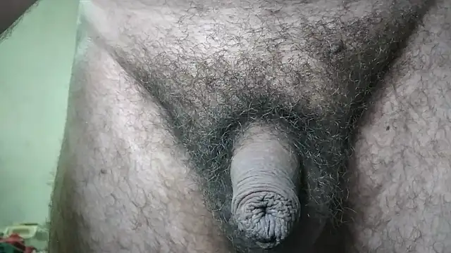 pikalindaxx (Ask my age) - Gozar ou Brincar com o cu