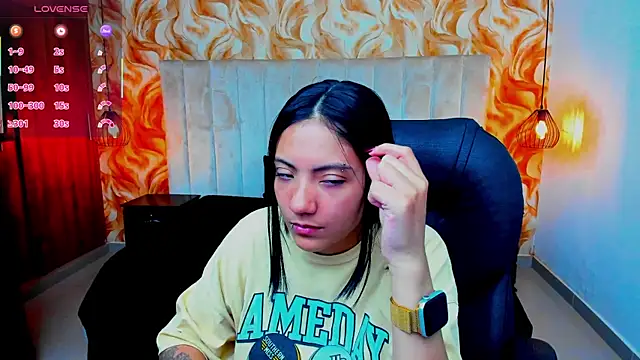 miichael_black (F young) - bouncing tits