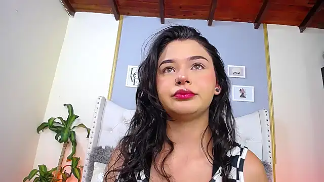 dante_ferrara2025 (F young) - TITTYFUCK OIL🍒🥵