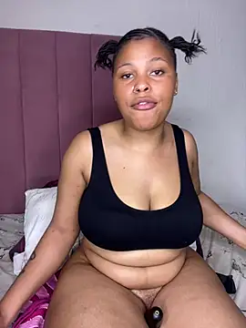 bubbles156 (Ask my age) - fully naked and show ass hole
