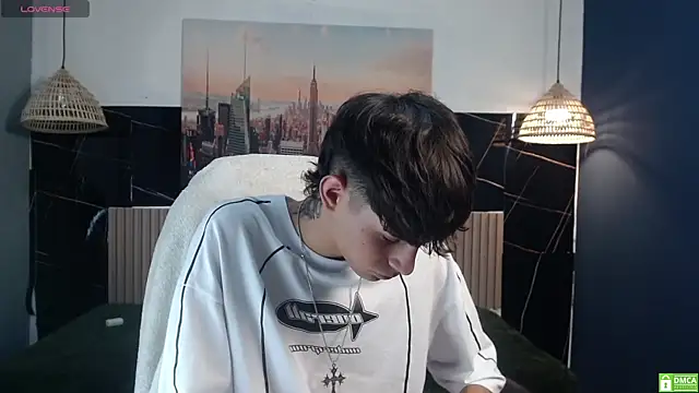 draxblade09 (M twink) - Come on make me rub my cock