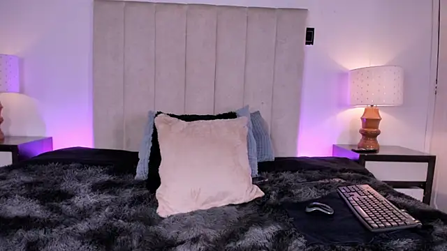 missmilf_ (F milf) - Play with my pussy ❤️🍭