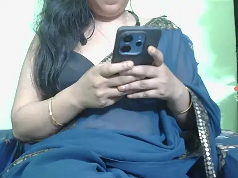 Mukta_010 webcam