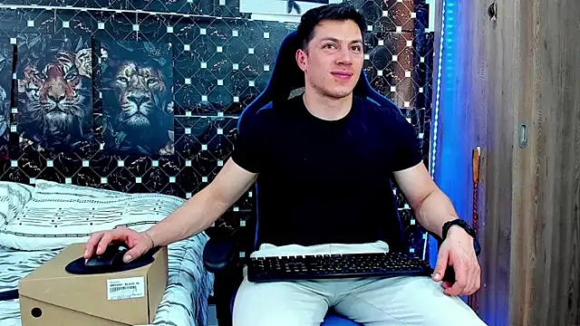 javiersexymann live cam