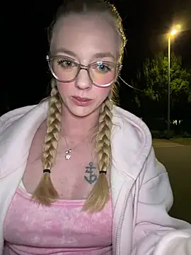 LinaLeana live cam