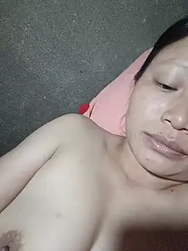 yoyo-mi live cam