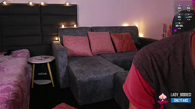 kathieandpovcock1 webcam