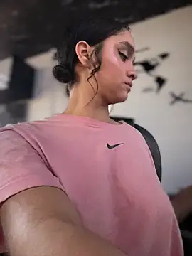 Isabella-Teen webcam