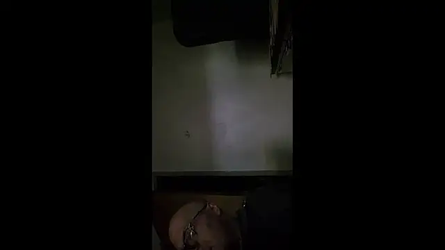 chronic_vibez webcam
