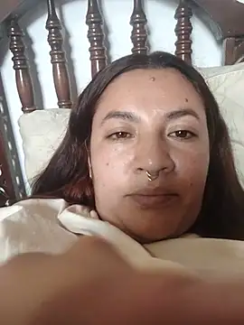 samm_curvy webcam