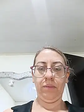 miss_hanna07 live cam on StripChat