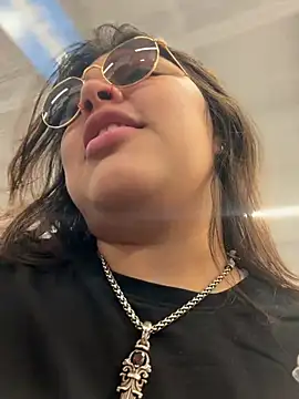 miacanela_xo webcam