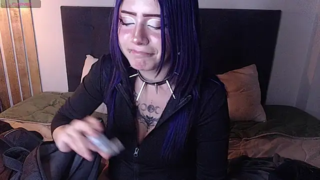 fyreandfox_ - Fyreandfox_'s free webcam - UK Sex Cams