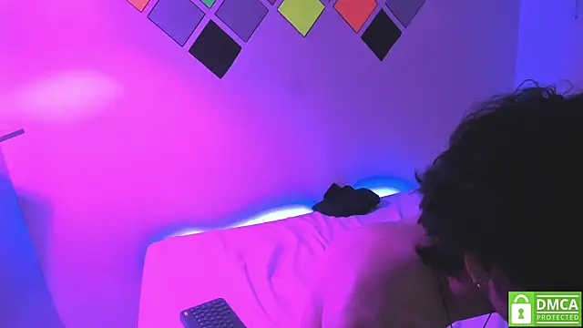 AmethystShadow17 webcam