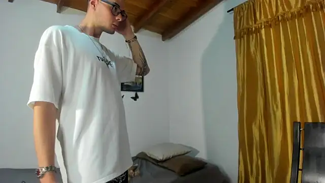 Vlad__night webcam