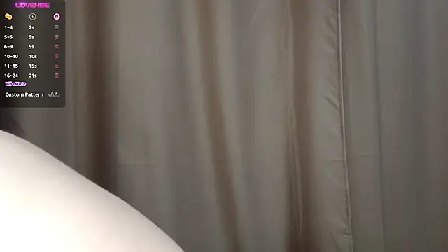 LeslieShay webcam