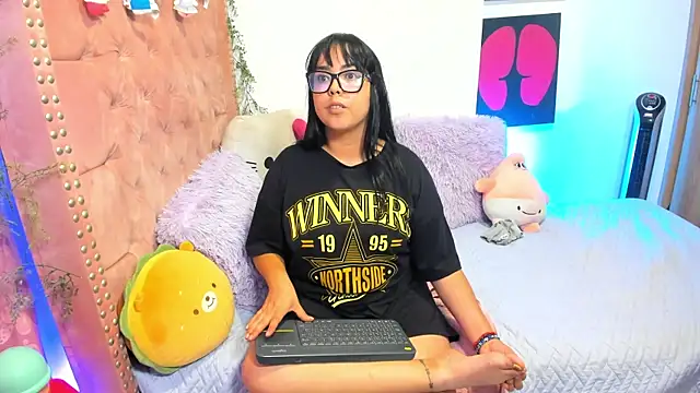 LillyCandy webcam