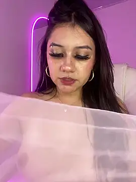 zoe_serrat - Zoe_Serrat's free webcam - UK Sex Cams