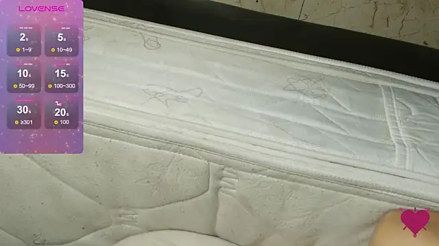elivanegas - EliVanegas's free webcam - UK Sex Cams