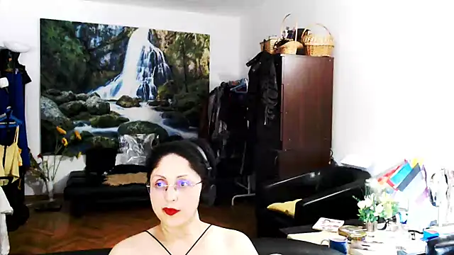 imperatriza - Imperatriza's free webcam - UK Sex Cams