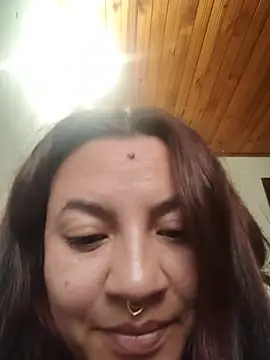 samm_curvy webcam