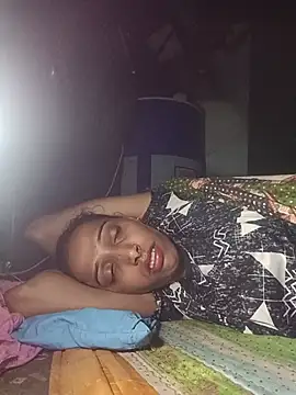 Pinki_thakur_1 webcam