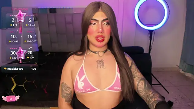 Sophie_whitexxx live cam on StripChat