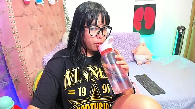 lillycandy - LillyCandy's free webcam - UK Sex Cams