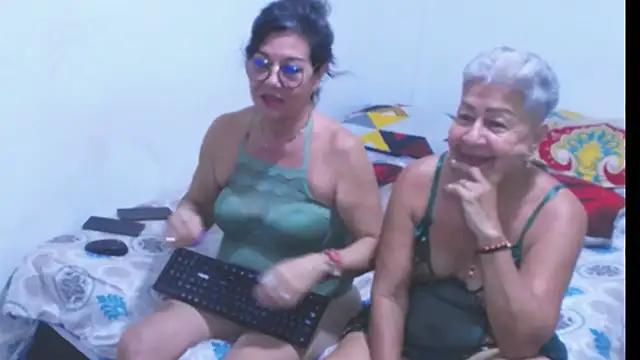 sexycristina_2 webcam