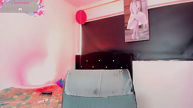Kendall_hornyy webcam
