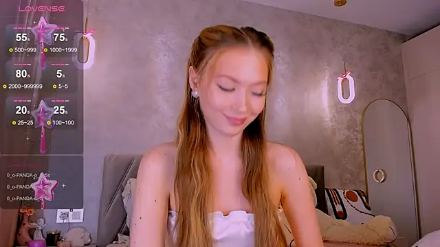 diana_nier live cam on StripChat