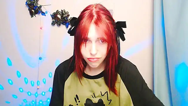 GuessMe___ live cam on StripChat