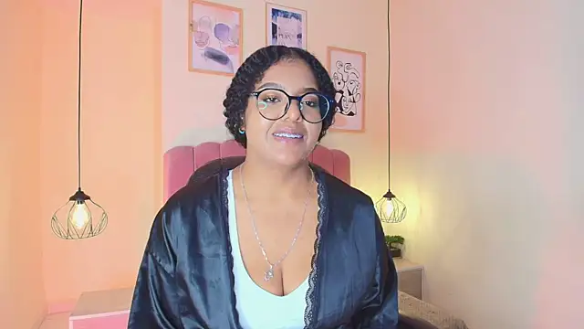 Afroditaa_19 live cam on StripChat