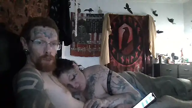 ThorsonFreja live cam on StripChat