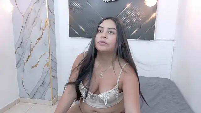 Antonella_Gomez75 webcam