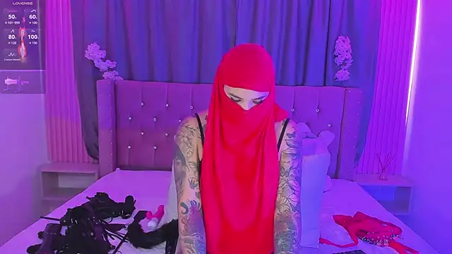 Nayla-Mouna webcam