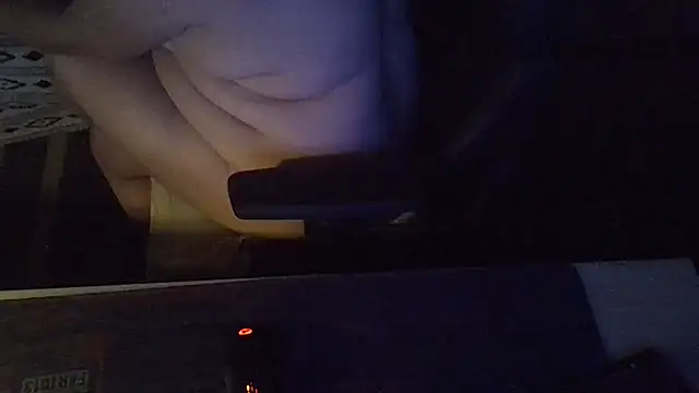 Silvia2277 webcam