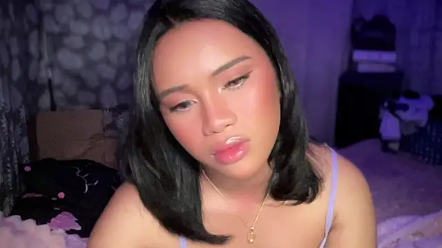 Exotic_alyssa69 webcam