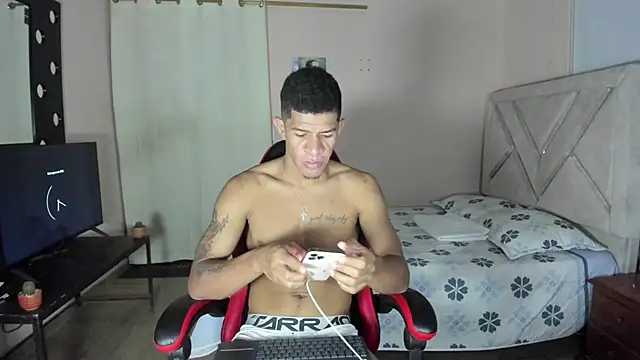 Toptony22 webcam