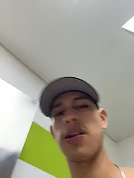 HarryGaze webcam