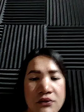 BridgetteOnfire webcam
