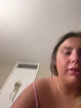 hiddensecretxx webcam