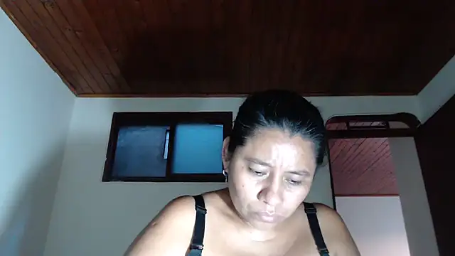 adrixxx38 webcam
