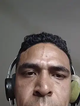jeancarloscum12 webcam