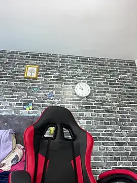 taty_juts webcam