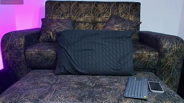BrayaanFit live cam on StripChat