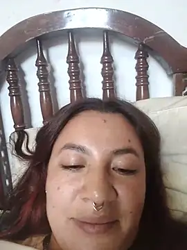 samm_curvy webcam