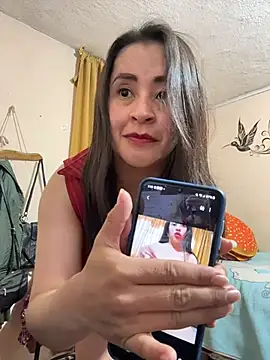 latinfemale webcam