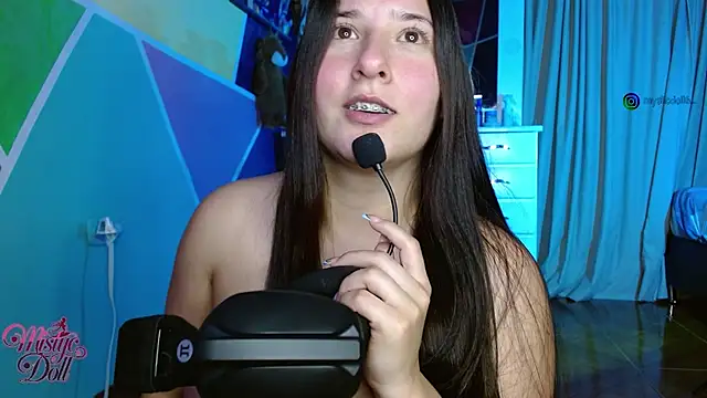 Mysticdooll69 webcam